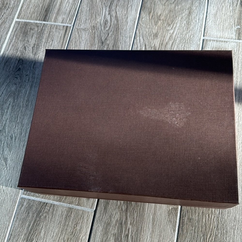 Authentic Louis Vuitton Box - Hard Shell Original - image 4